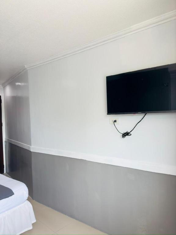 D' Abirus Inn Davao City Εξωτερικό φωτογραφία